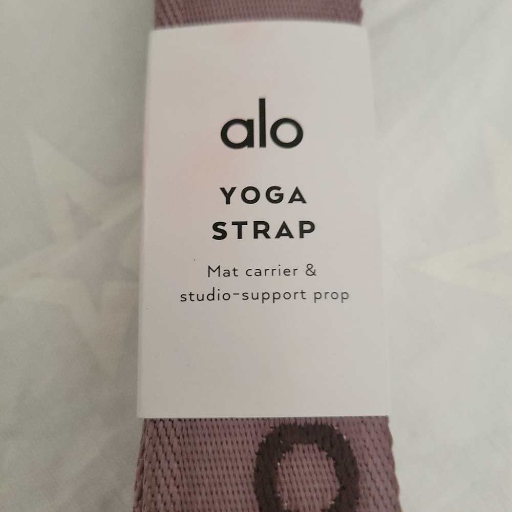 New ALO YOGA STRAP - Picture 5 of 7